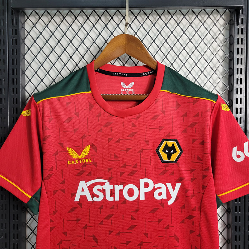 Camisa Wolves Away II 23/24 Castore - Vermelho