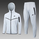 Conjunto de Moletom Nike Sportswear Tech Fleece Cinza