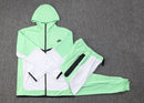 Conjunto de Moletom Nike Sportswear Tech Fleece Verde e Branco