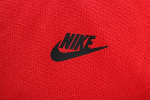 Conjunto de Moletom Nike Sportswear Tech Fleece Vermelho