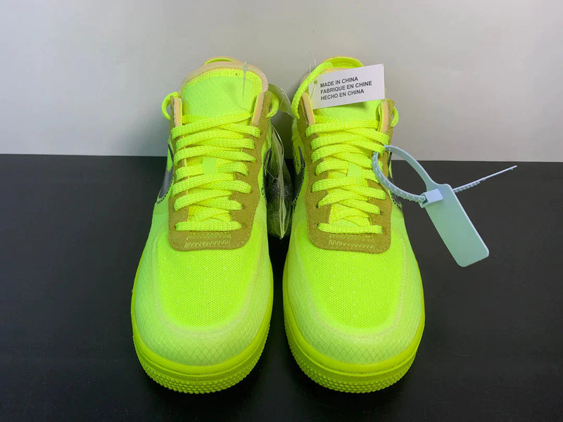 Tênis Nike Air Force 1 Low Off White Volt