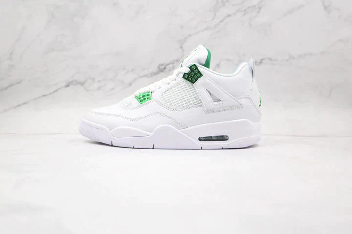 Tênis Nike Air Jordan 4 Retro Metallic Green