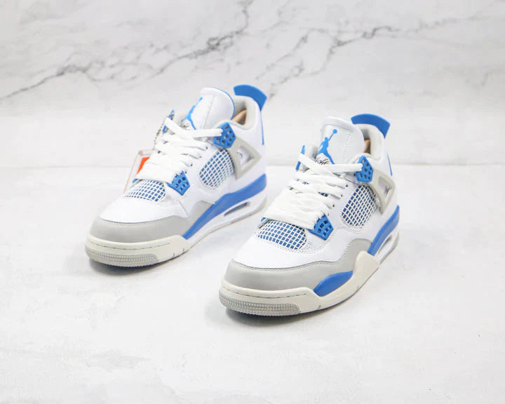 Tênis Nike Air Jordan 4 Retro Military Blue