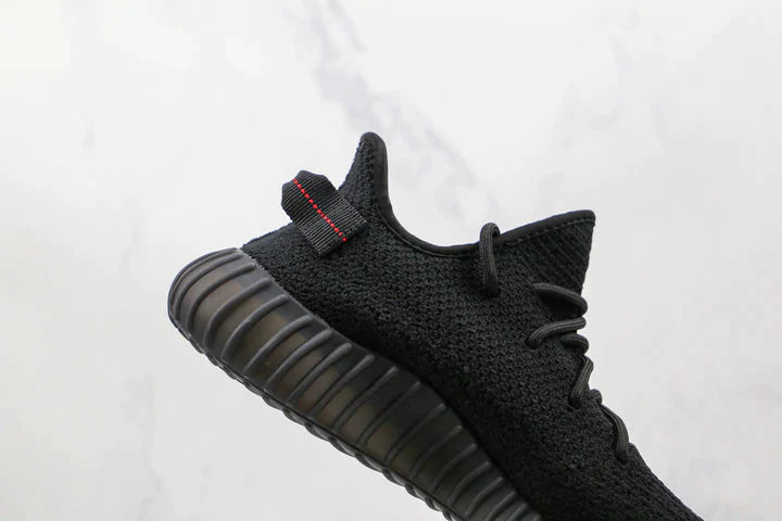 Tênis Adidas Yeezy Boost 350 V2 Black Red