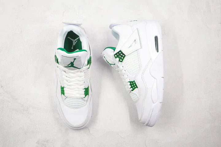 Tênis Nike Air Jordan 4 Retro Metallic Green