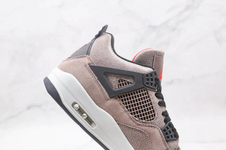 Tênis Nike Air Jordan 4 Retro Taupe Haze