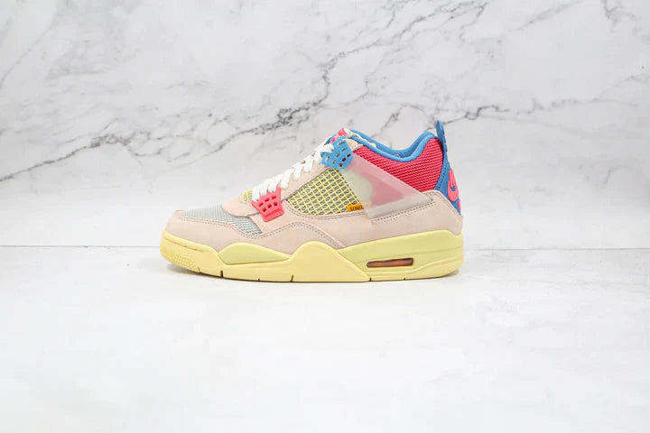 Tênis Nike Air Jordan 4 Retro Union Guava Ice