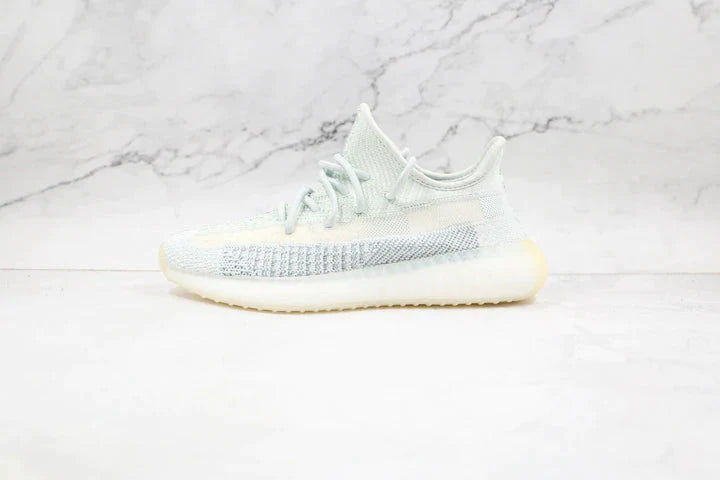 Tênis Adidas Yeezy Boost 350 V2 Cloud White (reflective)