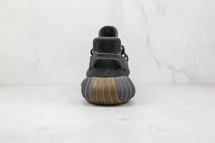 Tênis Adidas Yeezy Boost 350 V2 Cinder