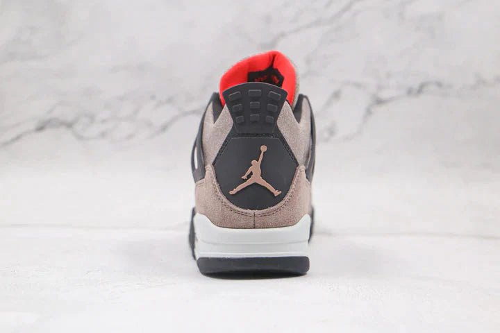 Tênis Nike Air Jordan 4 Retro Taupe Haze