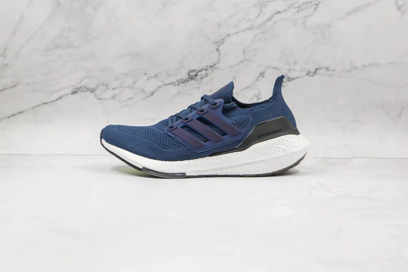 Tênis Adidas Ultra Boost 21 Crew Navy