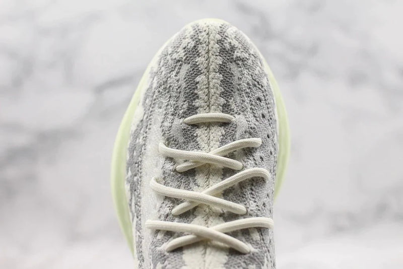 Tênis Adidas Yeezy Boost 380 Alien