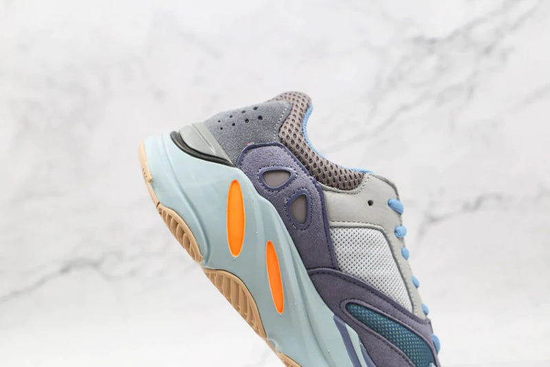 Tênis Adidas Yeezy Boost 700 Carbon Blue