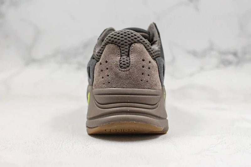 Tênis Adidas Yeezy Boost 700 Mauve