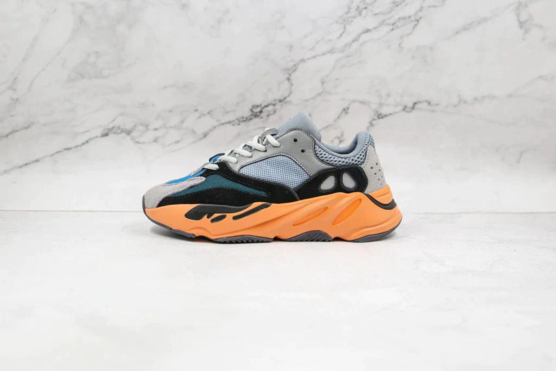 Tênis Adidas Yeezy Boost 700 Wash Orange