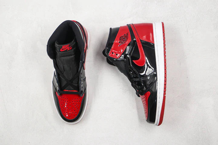 Tênis Nike Air Jordan 1 Retro High Og Bred Patent