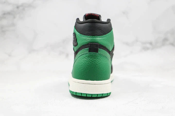 Tênis Nike Air Jordan 1 Retro High Pine Green Black