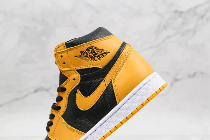 Tênis Nike Air Jordan 1 Retro High Pollen