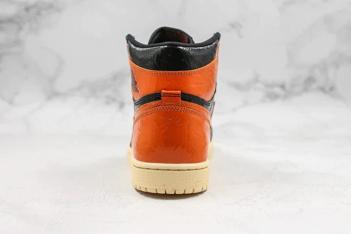 Tênis Nike Air Jordan 1 Retro High Shattered Backboard 3.0