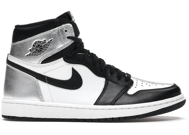 Tênis Nike Air Jordan 1 Retro High Silver Toe