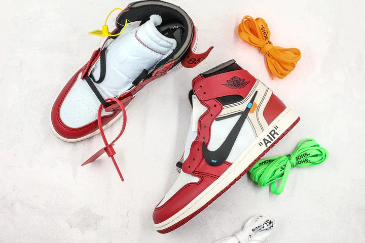 Tênis Nike Air Jordan 1 Retro High x Off White Chicago