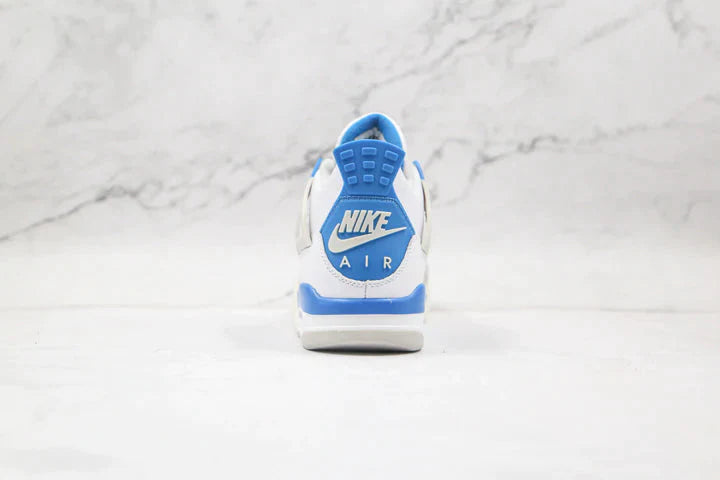 Tênis Nike Air Jordan 4 Retro Military Blue