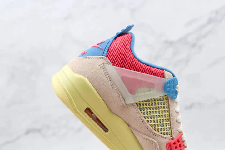 Tênis Nike Air Jordan 4 Retro Union Guava Ice