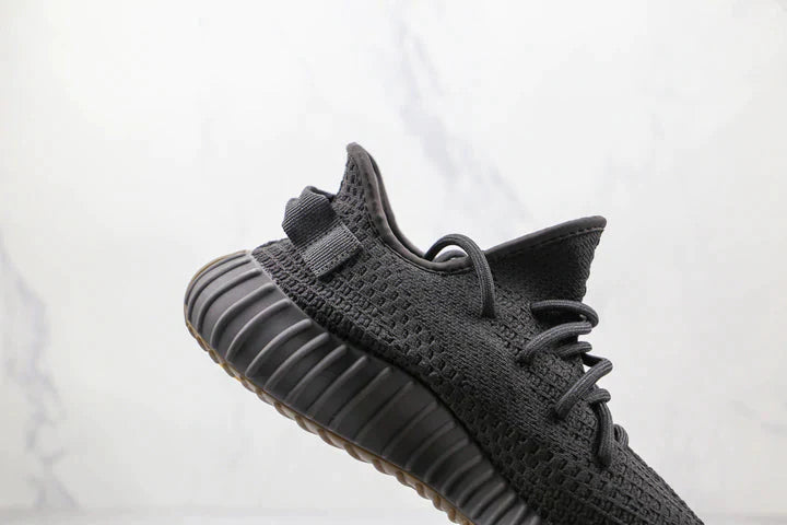 Tênis Adidas Yeezy Boost 350 V2 Cinder