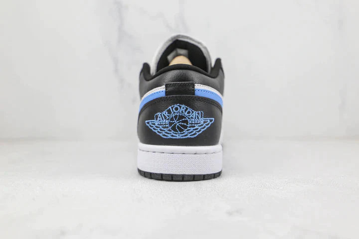 Tênis Nike Air Jordan 1 Low Black University Blue White