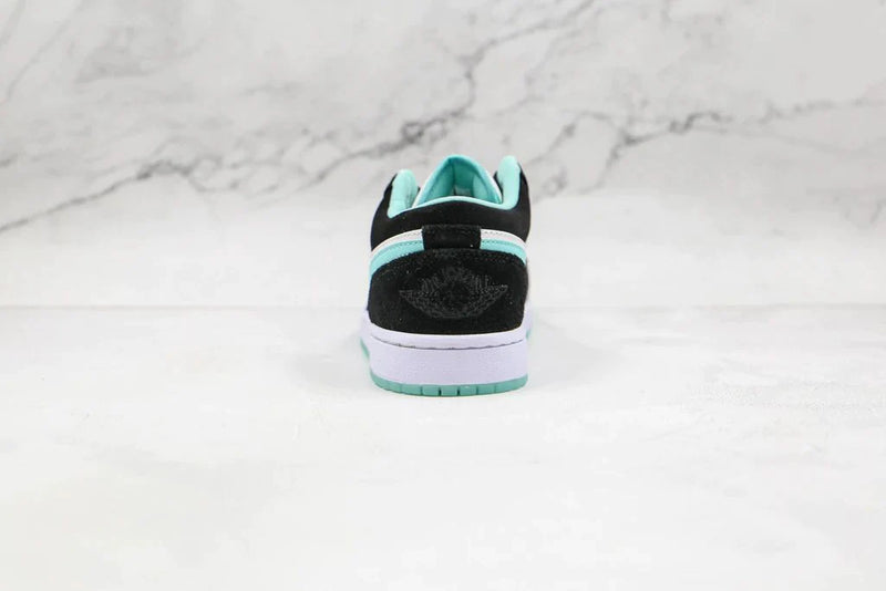 Tênis Nike Air Jordan 1 Low Island Green