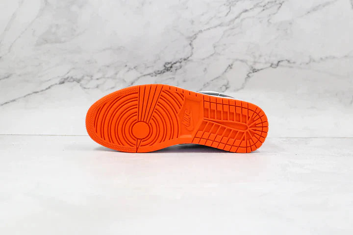 Tênis Nike Air Jordan 1 Low Shattered Backboard