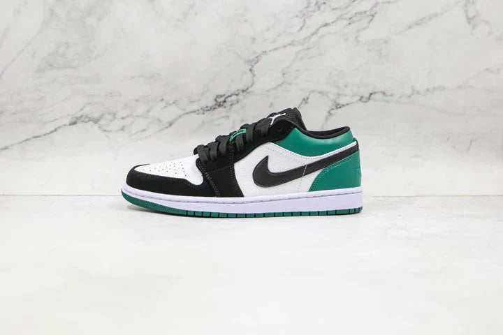 Tênis Nike Air Jordan 1 Low White Black Mystic Green