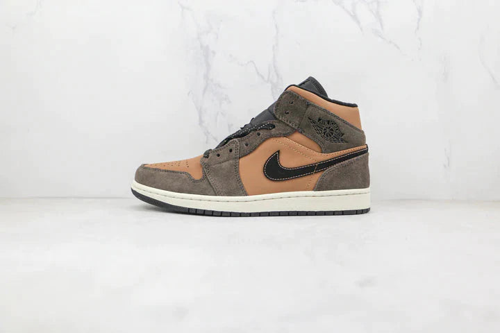 Tênis Nike Air Jordan 1 Mid Se Dark Chocolate