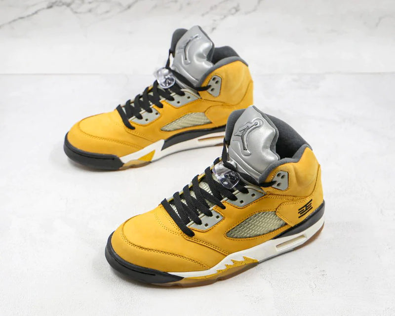 Tênis Nike Air Jordan 5 Retro Tokyo T23