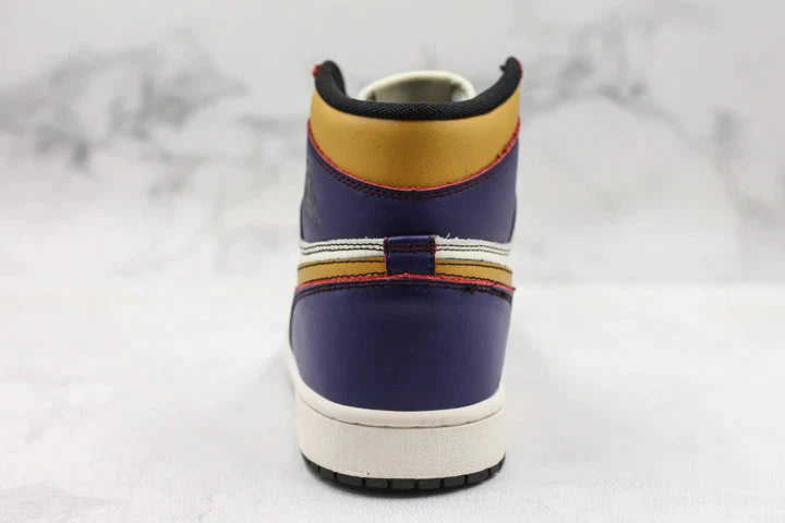 Tênis Nike Air Jordan 1 Retro High Og Defiant Sb La To Chicago