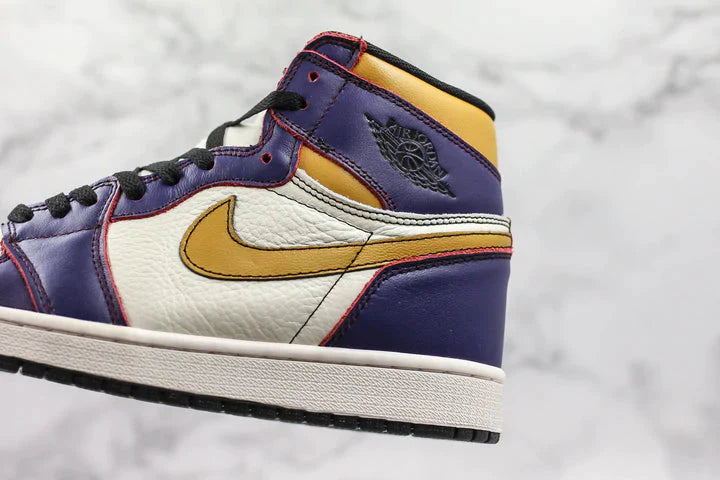 Tênis Nike Air Jordan 1 Retro High Og Defiant Sb La To Chicago