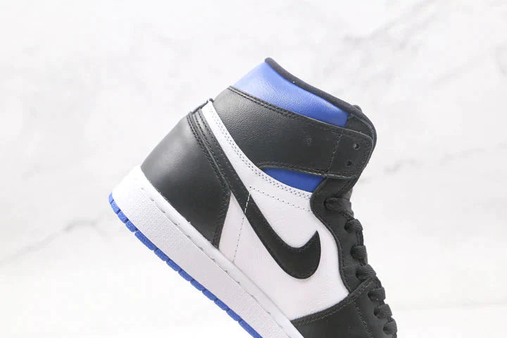 Tênis Nike Air Jordan 1 Retro High Royal Toe