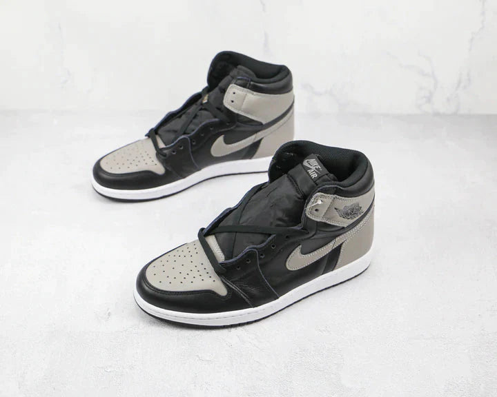 Tênis Nike Air Jordan 1 Retro High Shadow