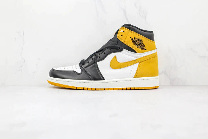 Tênis Nike Air Jordan 1 Retro High Yellow Ochre