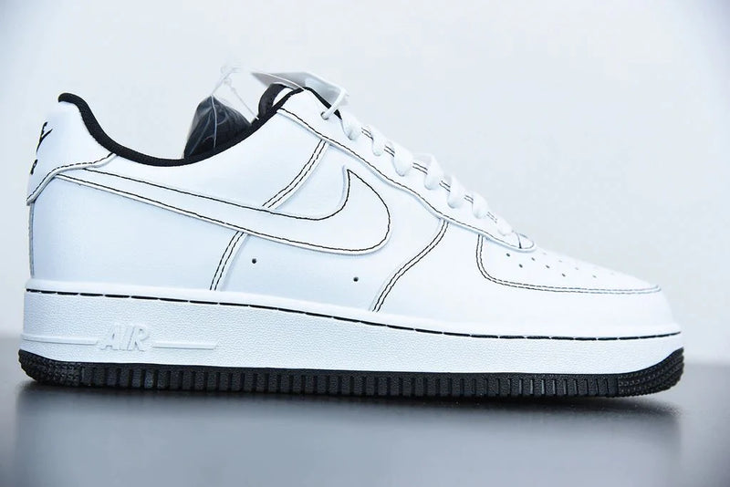 Tênis Nike Air Force 1 White Black