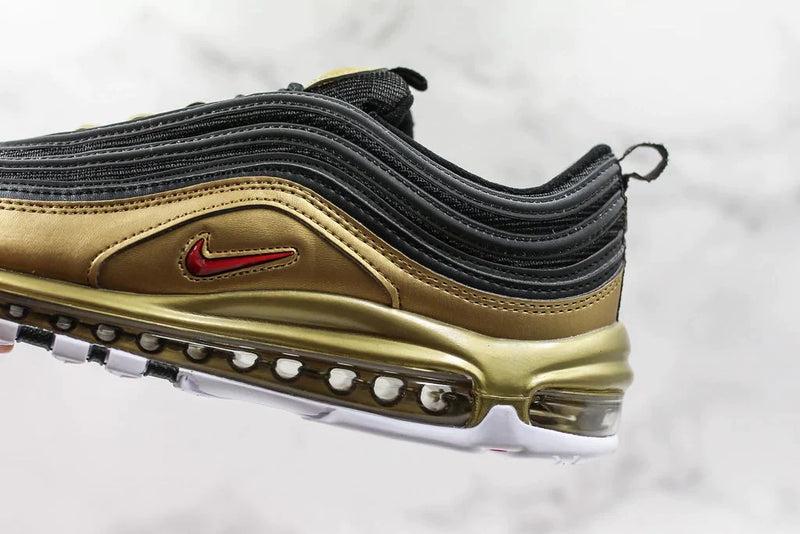 Tênis Nike Air Max 97 Black Metallic Gold