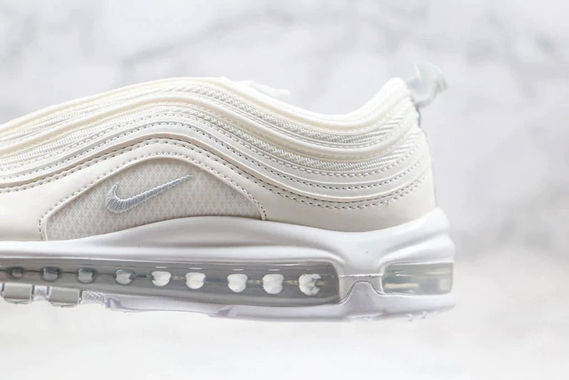 Tênis Nike Air Max 97 Triple White Wolf Grey