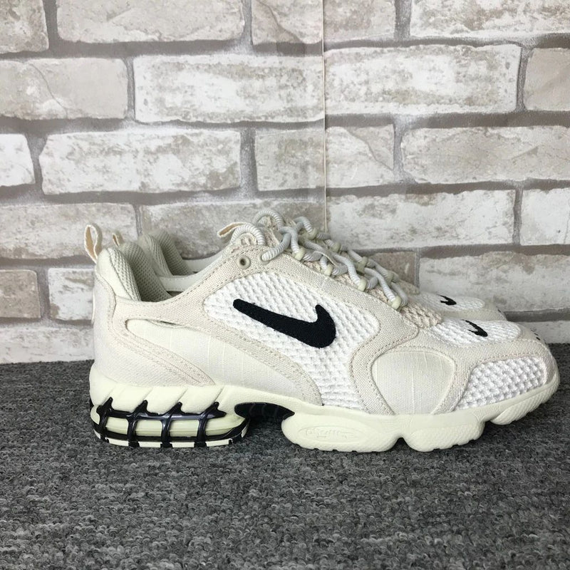 Tênis Nike Air Zoom Spiridon Cage 2 Stussy Fossil