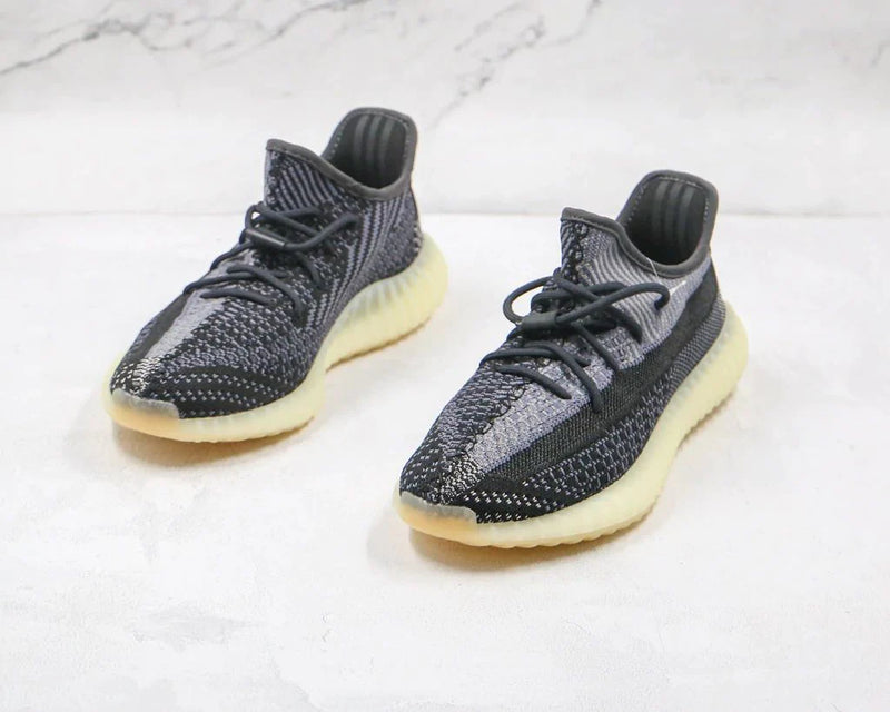 Tênis Adidas Yeezy Boost 350 V2 Carbon