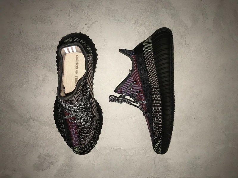 Tênis Adidas Yeezy Boost 350 V2 Yecheil (non-reflective)