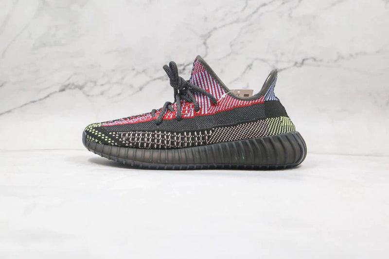 Tênis Adidas Yeezy Boost 350 V2 Yecheil (non-reflective)