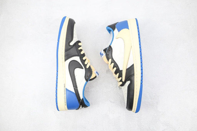 Tênis Nike Air Jordan 1 Low Fragment x Travis Scott