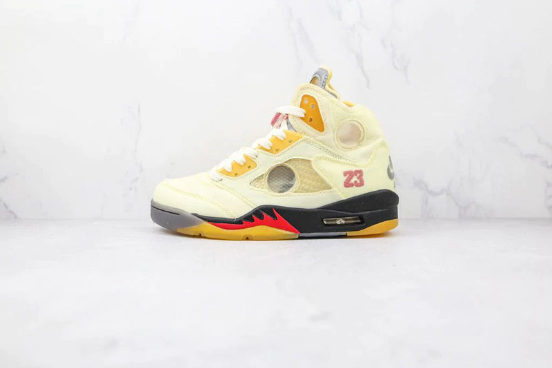 Tênis Nike Air Jordan 5 Retro Off-white Sail