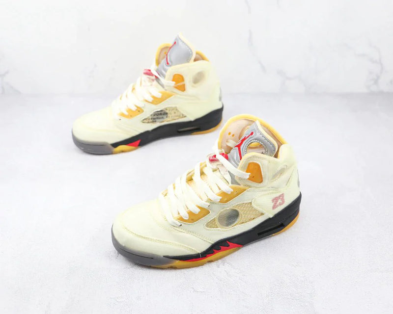 Tênis Nike Air Jordan 5 Retro Off-white Sail