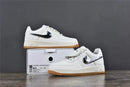 Tênis Nike Air Force 1 Low Travis Scott